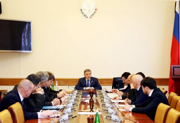 Итоги работы филиала «Газпром межрегионгаз Пятигорск» в Дагестане в 2015 г. подведены на совещании в Правительстве республики