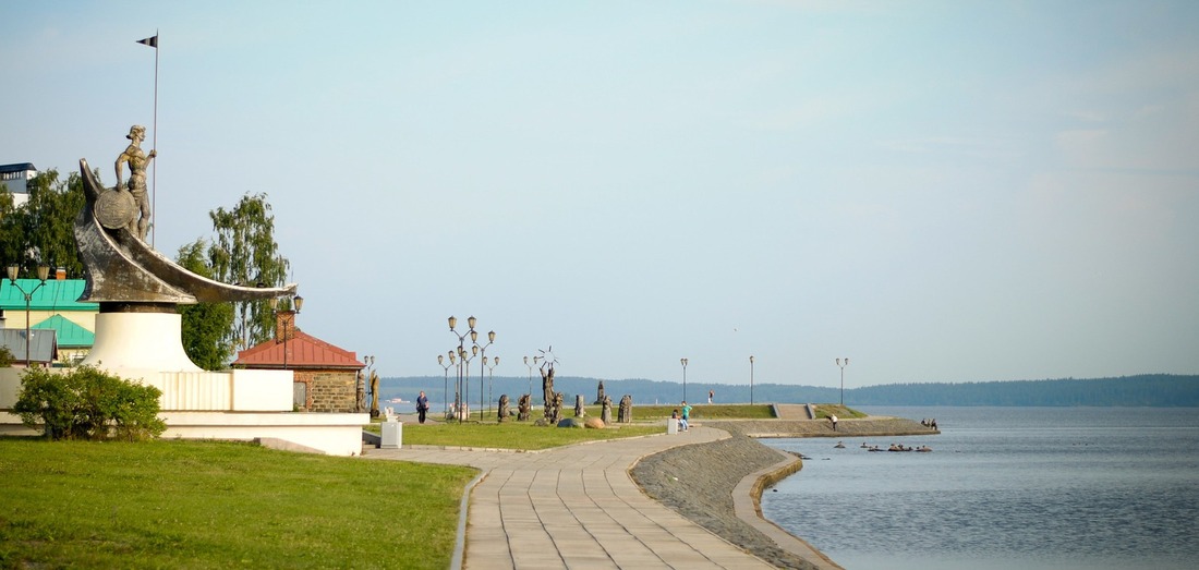 Набережная Онежского озера в г. Петрозаводске