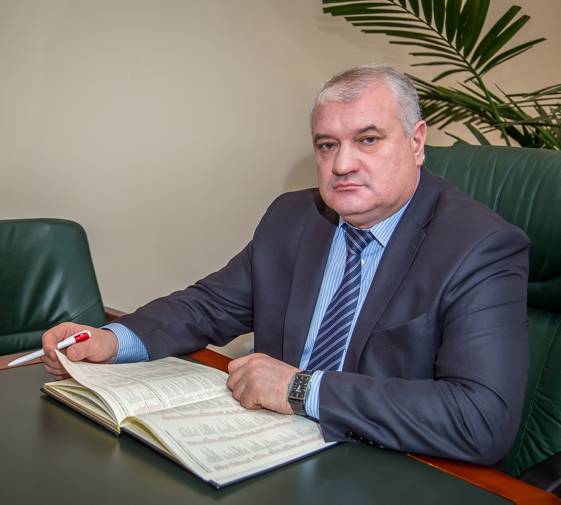 Виктор Николаевич Варжин — генеральный директор ООО «Газпром межрегионгаз Тверь» и АО «Газпром газораспределение Тверь»