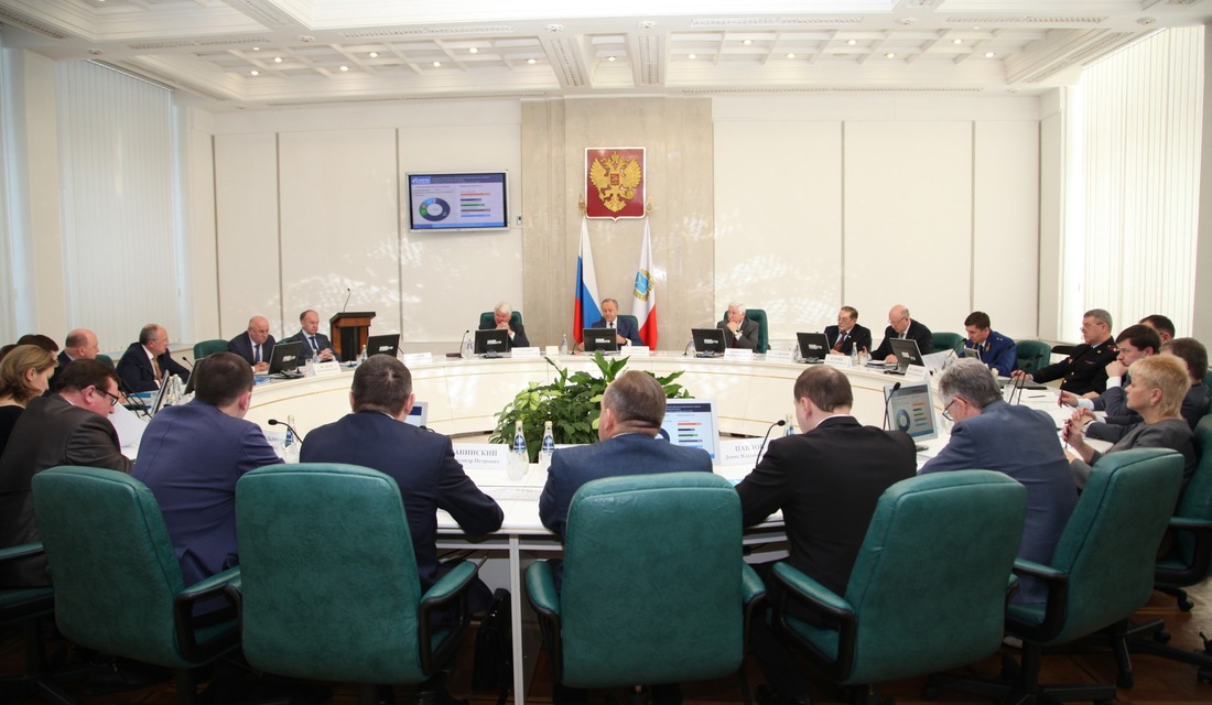 В Правительстве Саратовской области состоялось расширенное совещание межведомственной комиссии Правительства Саратовской области и ПАО «Газпром» по вопросам расчетов потребителей за поставленный газ.