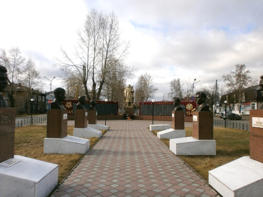 мемориальный комплекс в г. Колпашево Томской области
