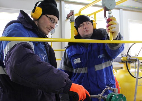 Специалисты «Газпром газораспределение Белгород» регулируют параметры давления на головном ГРП в Белгороде
