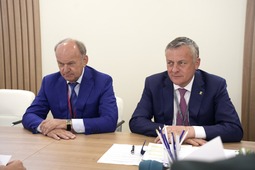 рабочая встреча с губернатором Хабаровского края на полях ПМЭФ